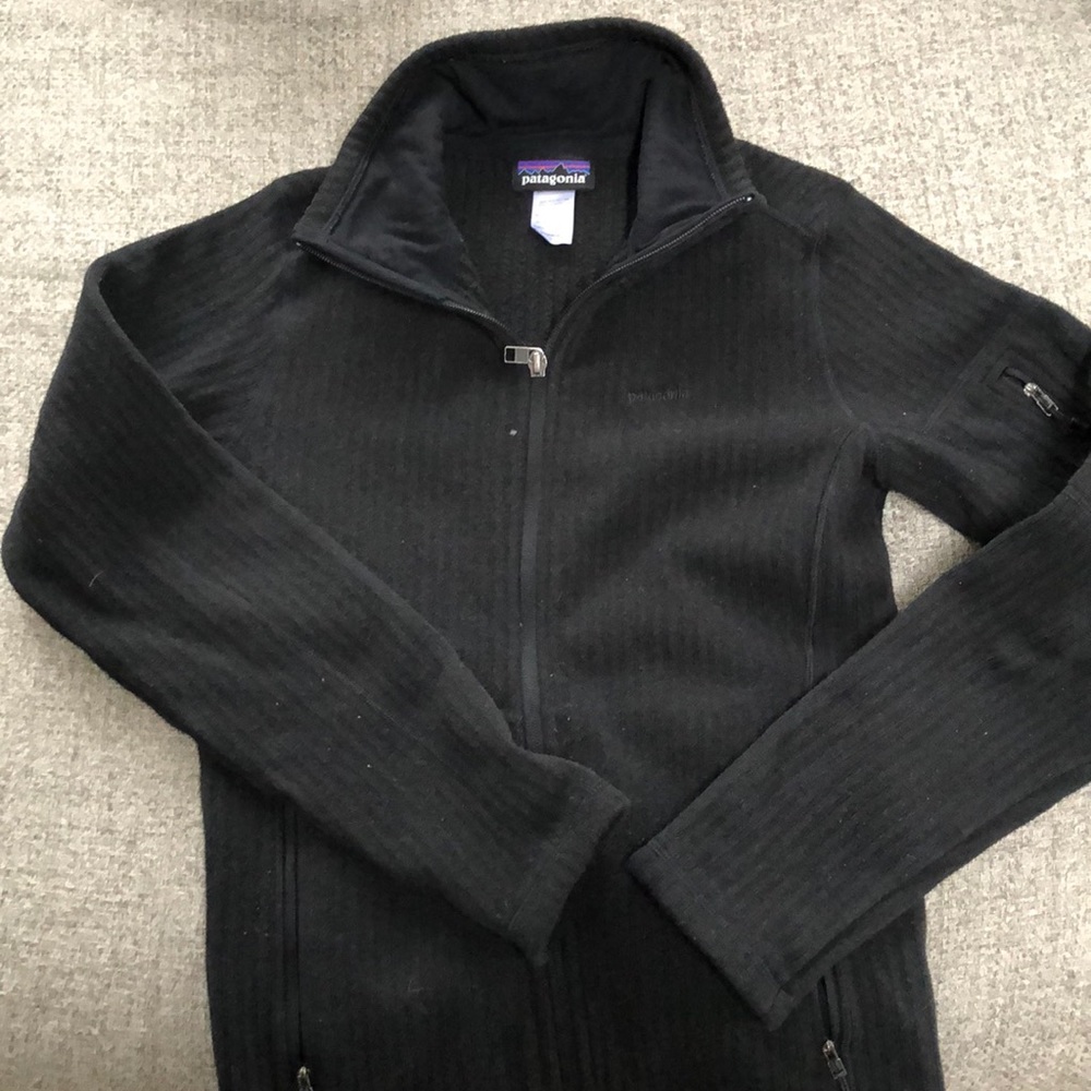 Patagonia full zip black